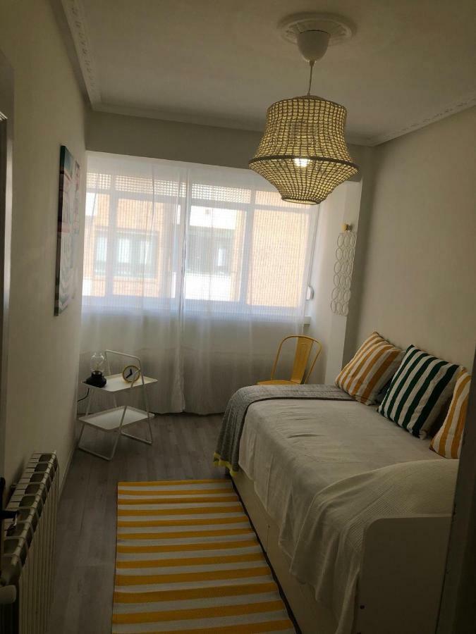 Arquitecto Tioda 6 Apartamento Apartment Oviedo Bagian luar foto