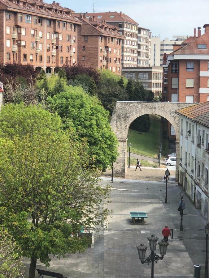 Arquitecto Tioda 6 Apartamento Apartment Oviedo Bagian luar foto