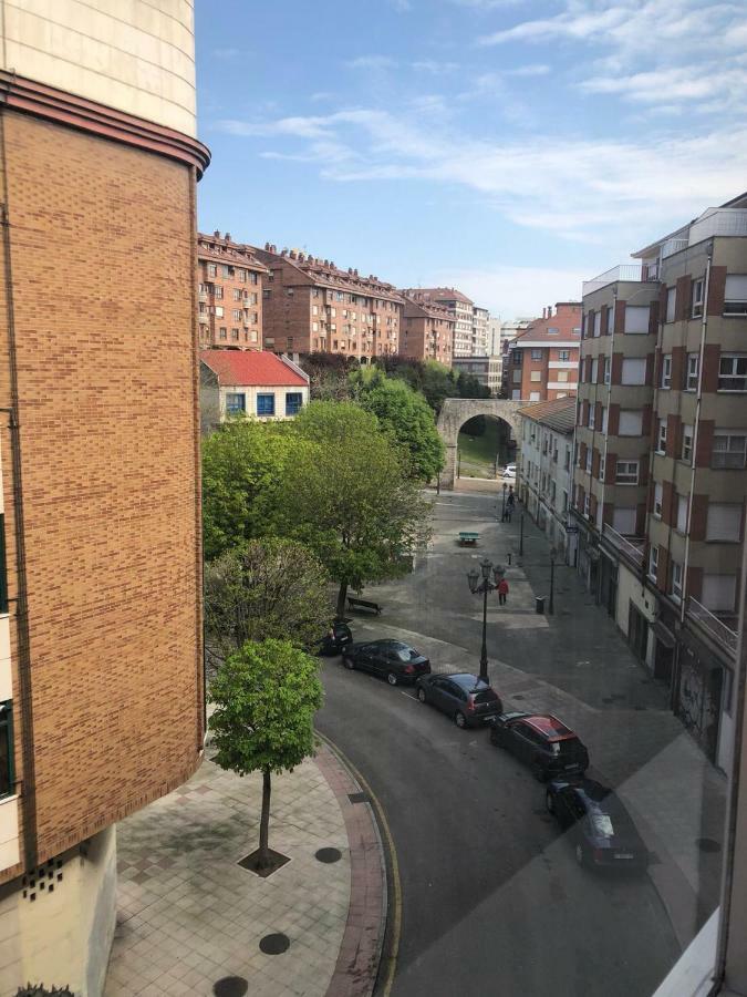 Arquitecto Tioda 6 Apartamento Apartment Oviedo Bagian luar foto